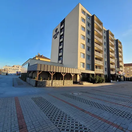 Crystal Hotel 3*