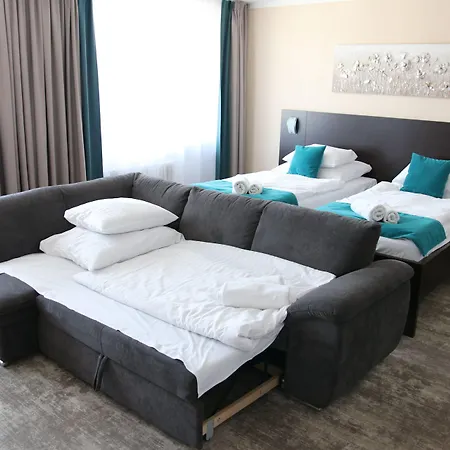 Hotel Crystal